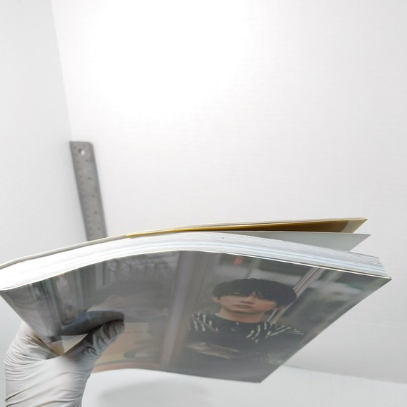 Ryo Yoshizawa (Oryo) Photobook - Picture 10 of 12